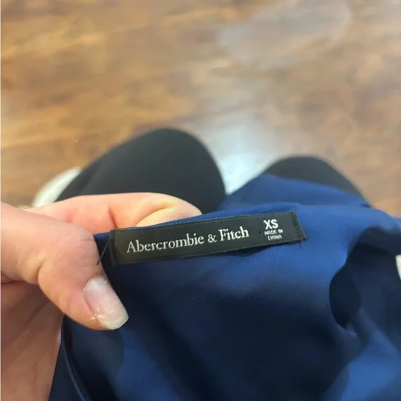 Abercrombie & Fitch One-Shoulder Satin Knotted Midi Dress Royal Blue Size XS - Picture 6 of 6